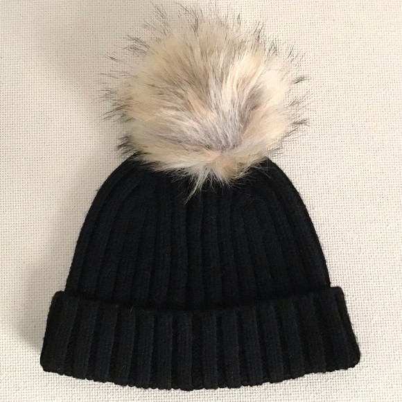 J. CREW Ribbed Beanie With Faux-Fur Pom-Pom NWT - Picture 3 of 9